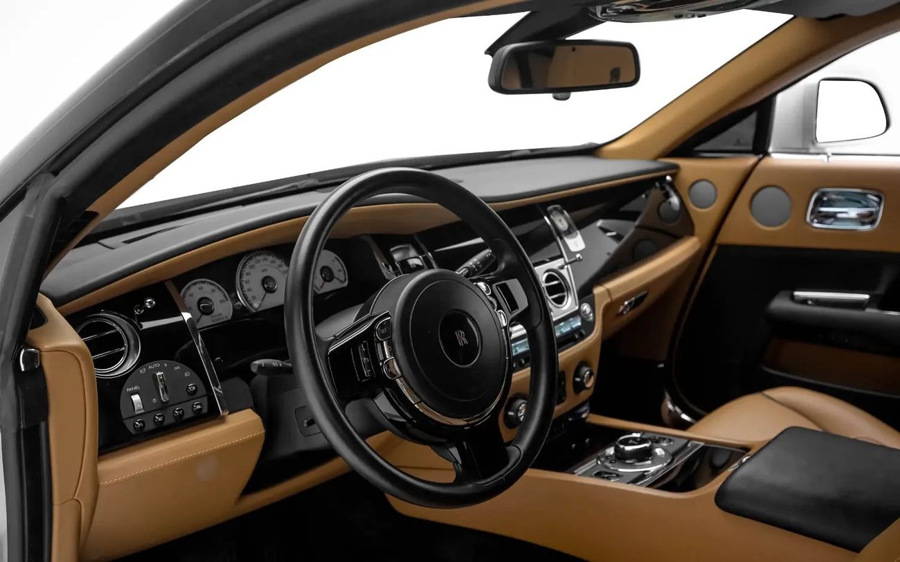 Rolls-Royce Wraith Standard - GCC Spec