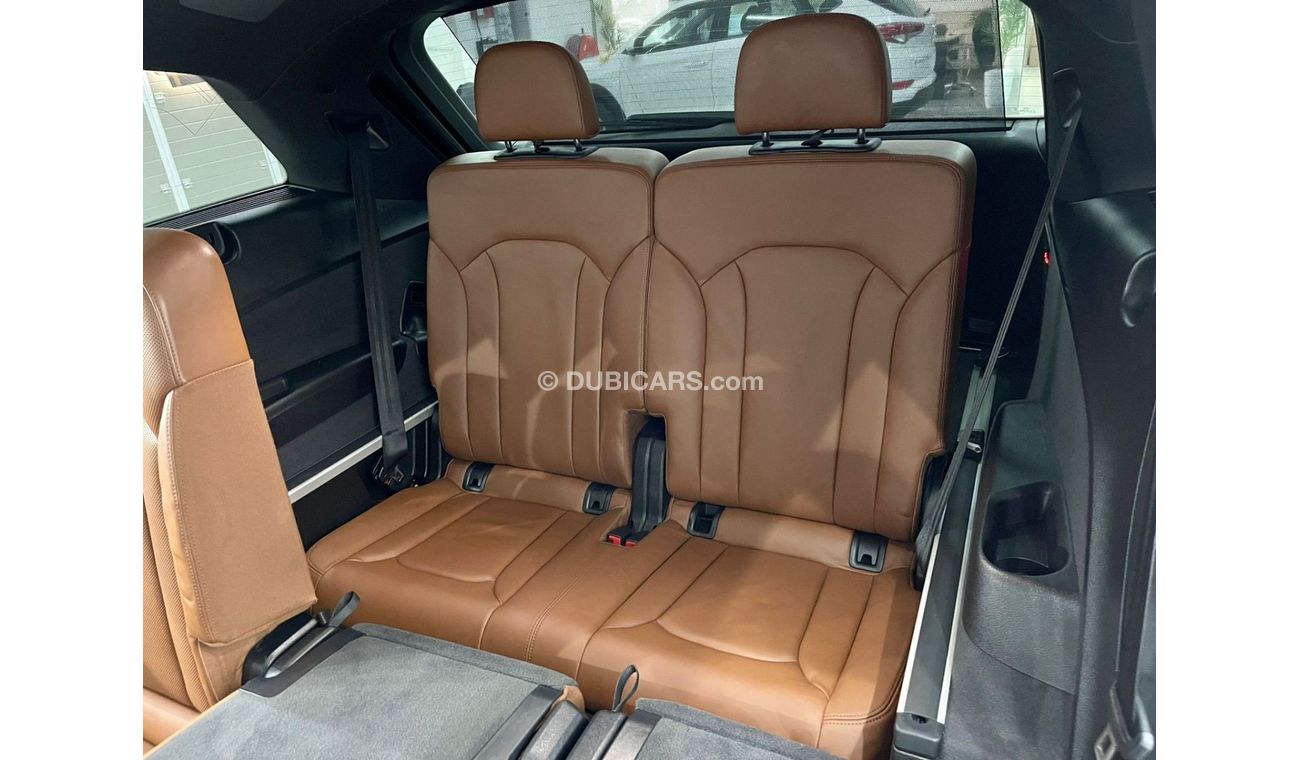 Audi Q7 45 TFSI quattro 2016 Audi Q7 45TFSI Quattro ( Full Option ), Warranty, GCC