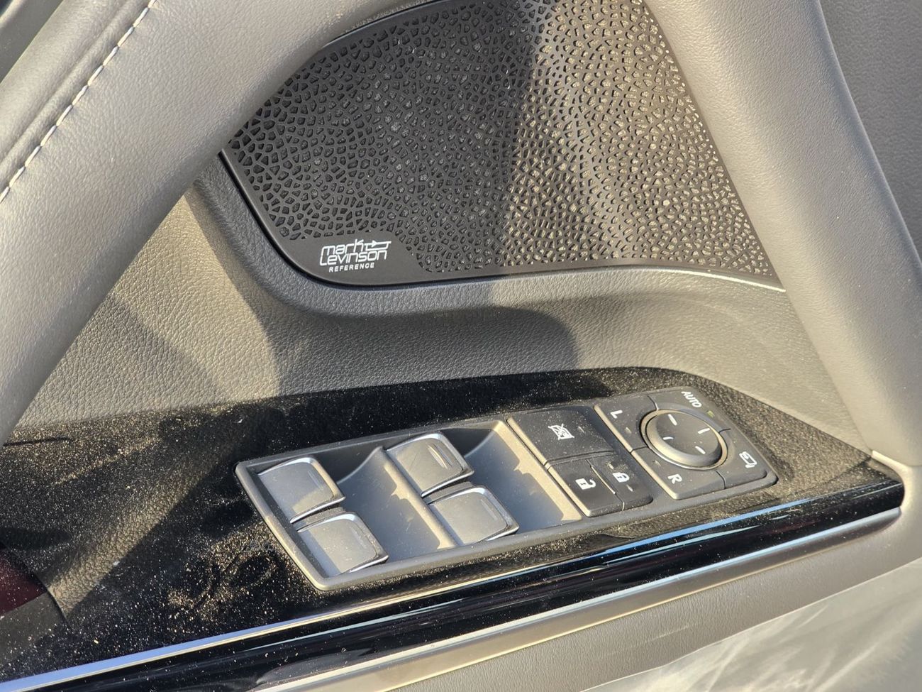 Lexus LX 600 3.5L Turbo + White color