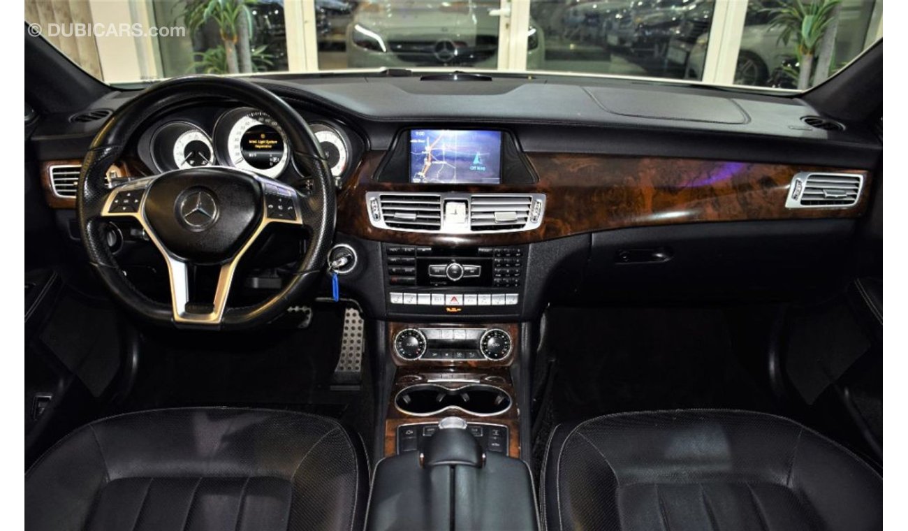 مرسيدس بنز CLS 550 VERY LOW MILEAGE ( 58,000 KM ) in PERFECT CONDITION! Mercedes Benz CLS 550 2014 Model!! in White Col