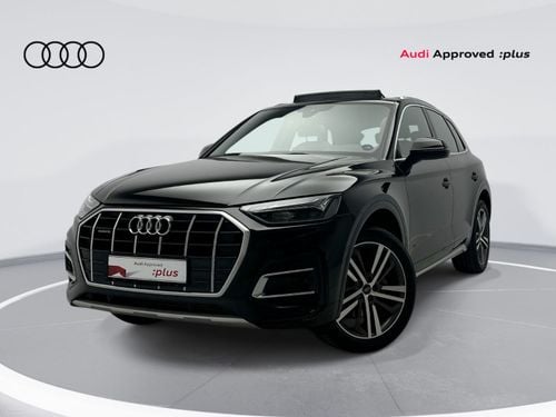 Audi Q5 45 TFSI Quattro Design 2.0L Q5 Advanced 45 TFSI quattro 249hp (Ref# 106957)