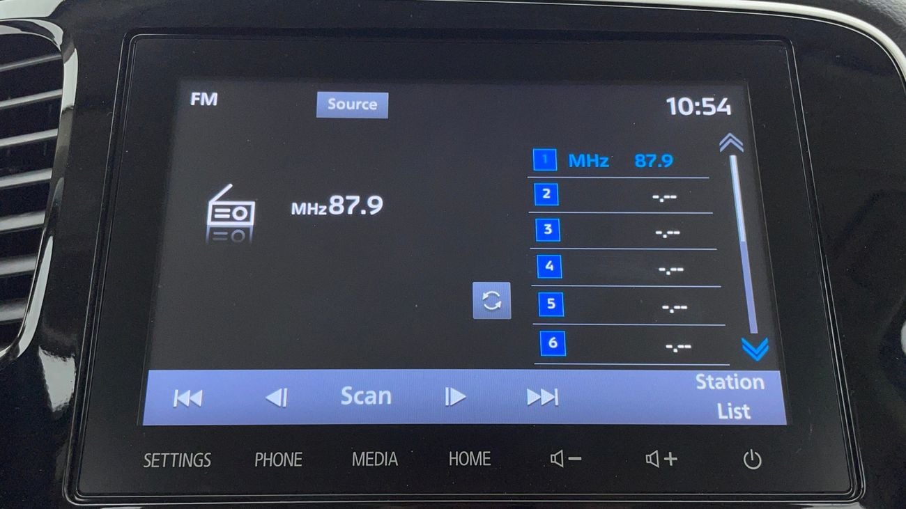 Mitsubishi Outlander GLX LOWLINE 2.4 | Zero Down Payment | Home Test Drive