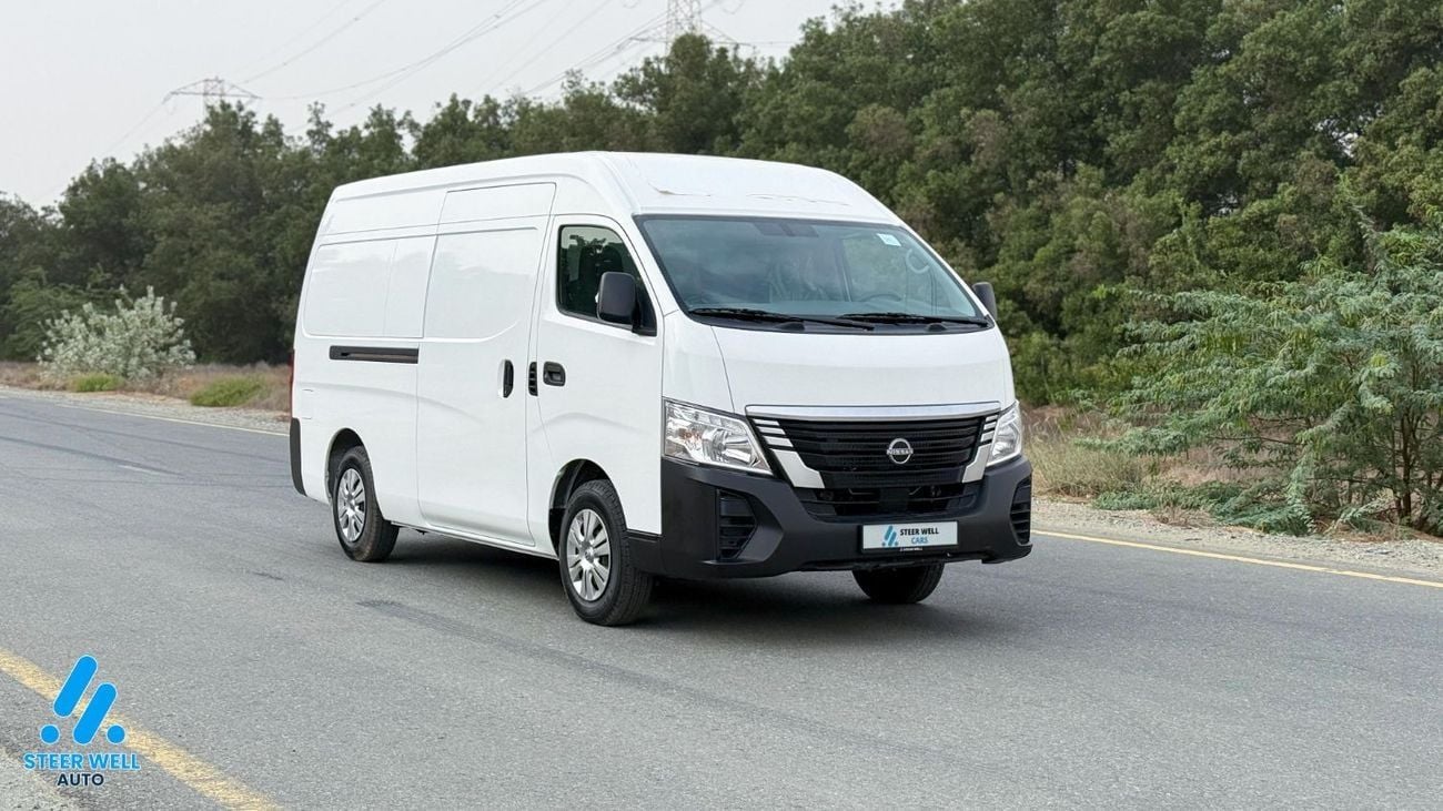 Nissan Urvan HIGH ROOF WIDE BODY 3-Seater Manual (4-Door) NV350 Highroof Delivery Van GCC Manual White