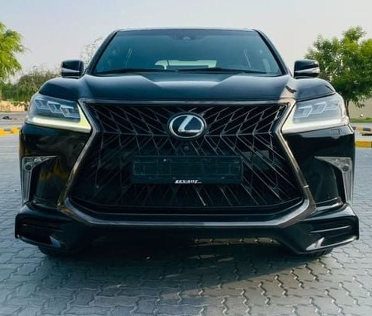 Lexus LX570 SPORT