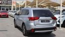 Mitsubishi Outlander GLS 3.0L Mitsubishi Outlander - 2016 - GCC - 4WD - Accident-Free - 6 (V) - 3.0L - Excellent Conditio