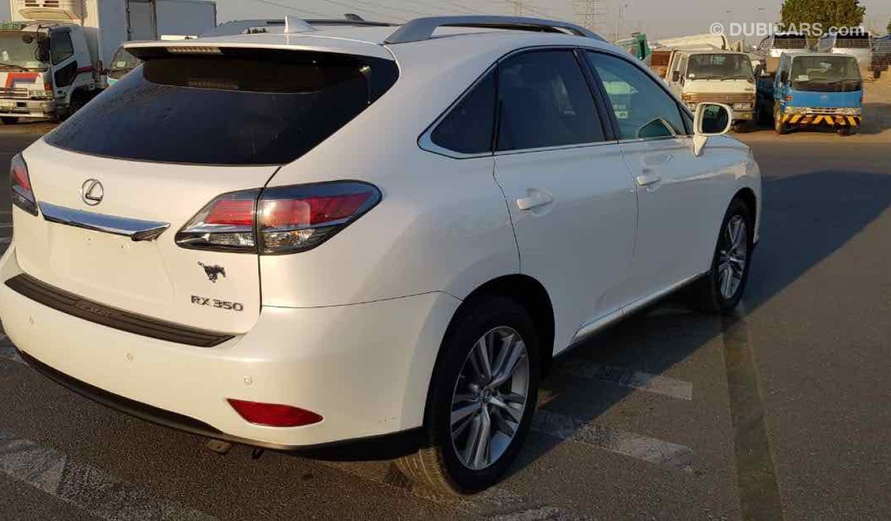 Lexus RX350 fresh and imported and very neat inside and out and totally ready to drive