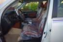 Toyota Land Cruiser 200 GXR 4.6L V8 PETROL WITH AERO KIT