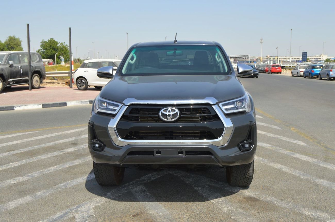 Toyota Hilux Double cabin 2.8L, perfect inside and outside