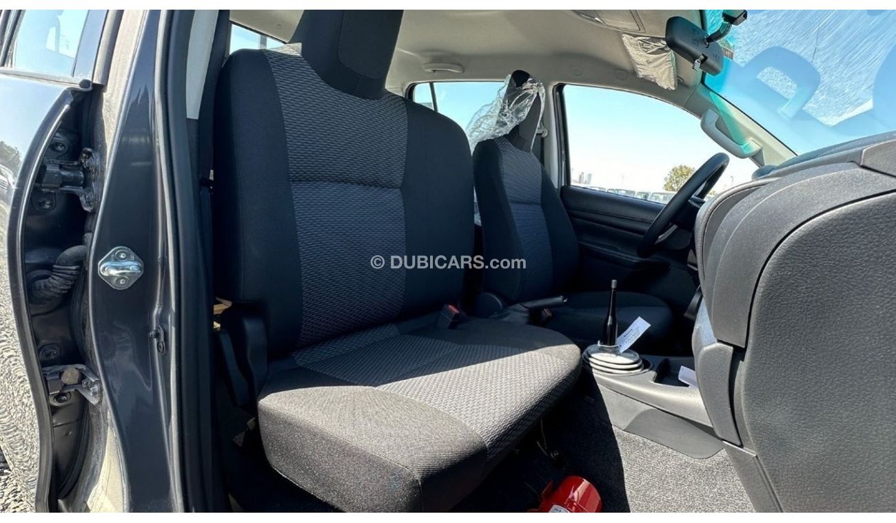 Toyota Hilux 2.4L DC 4WD MT(EXPORT ONLY)