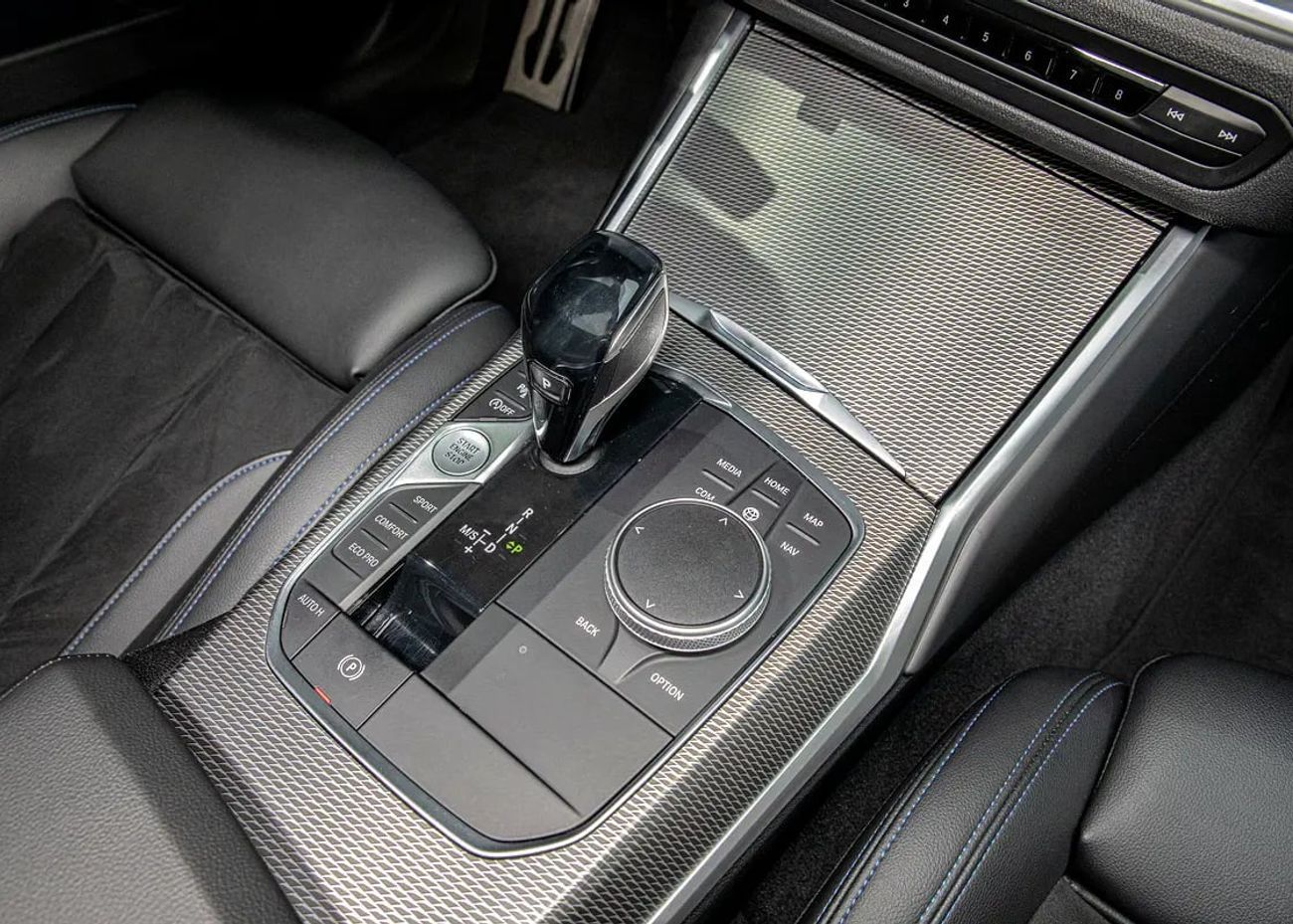 BMW 330i M Sport 2.0L (255 HP)