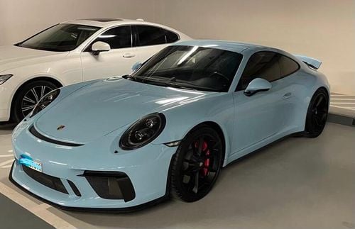 بورش 911 GT3 Touring
