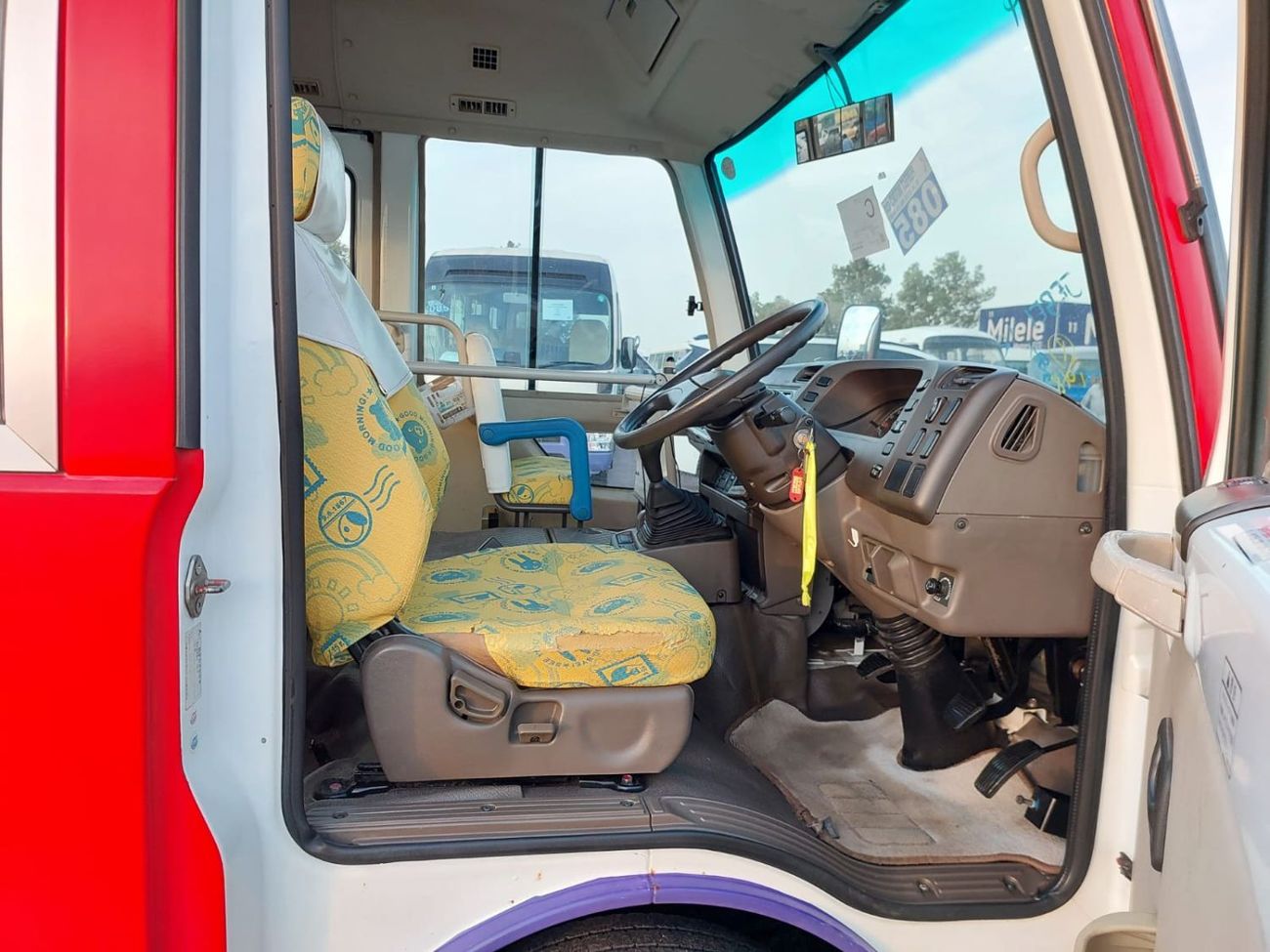 ميتسوبيشي روزا (RAMADAN OFFER) MITSUBISHI ROSA BUS RHD 2015 MODEL 3.0 L DIESEL MANUAL(PM10339)