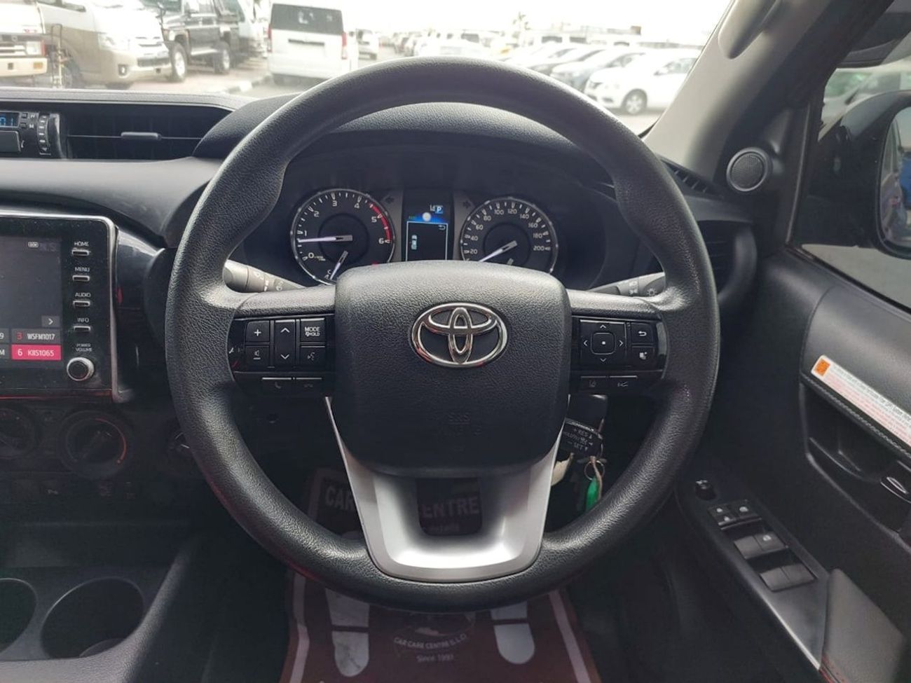 تويوتا هيلوكس TOYOTA HILUX PICK UP RHD 2022 MODEL 2.8 L DIESEL AUTOMATIC(PM81032)