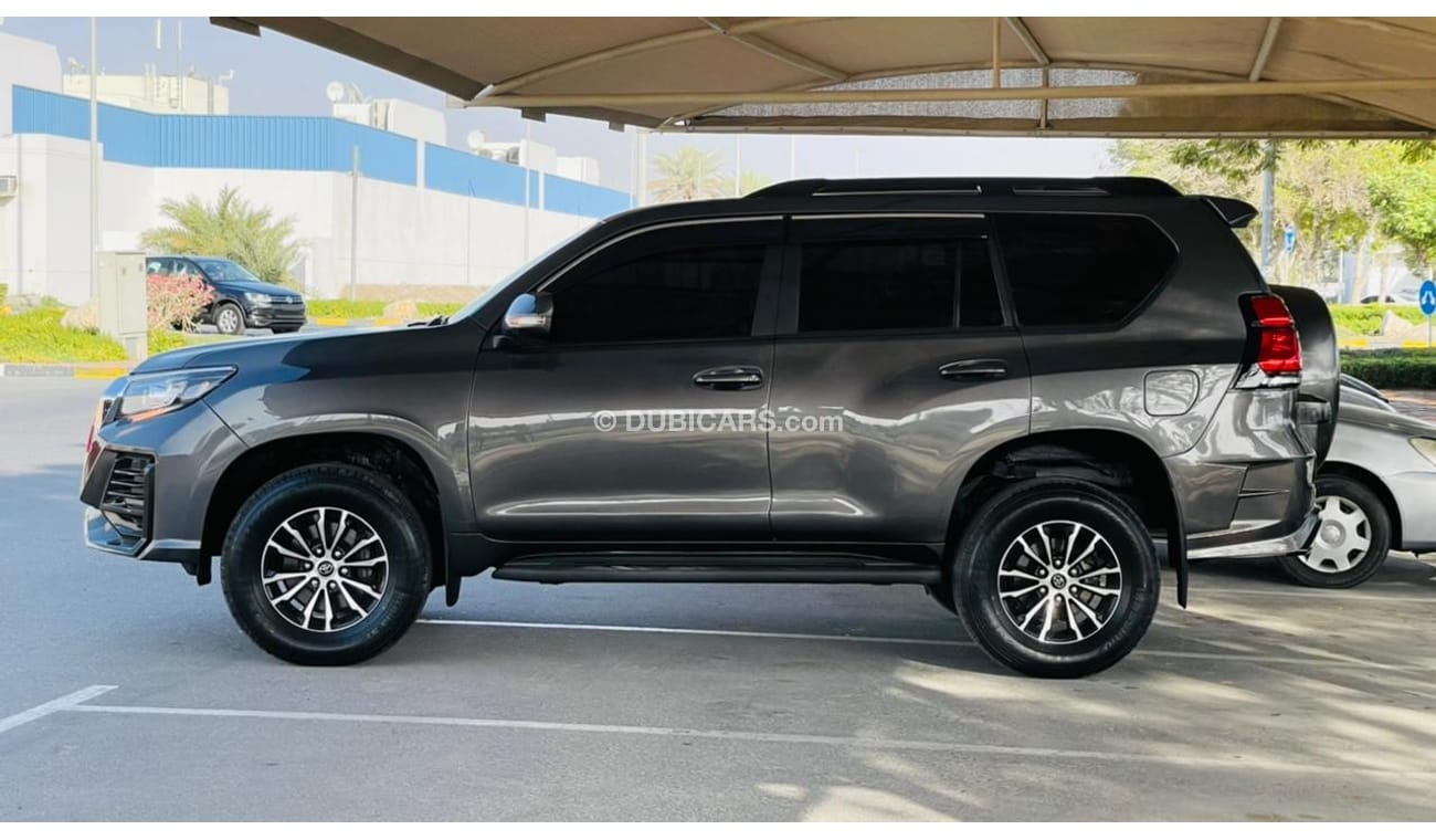 تويوتا برادو 2015 Grey *Limgene Body Kit* V6 4.0 CC Petrol [LHD] Original Leather 7 Electric Seats {Tesla Screen}