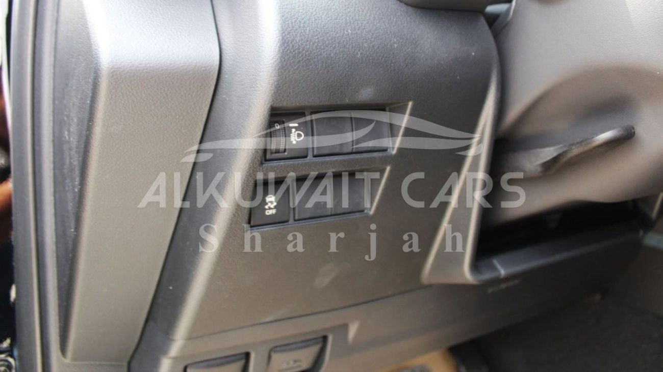 تويوتا لاند كروزر GXR 4.0L TOYOTA LAND CRUISER LC300 GXR 4.0P AT MY2025 – BLACK