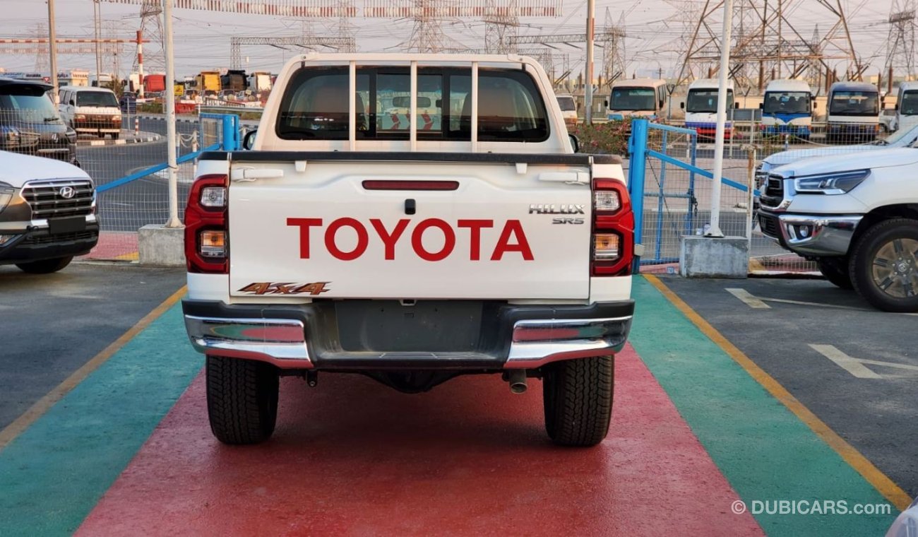 Toyota Hilux Pick Up AT 4x4 2.7L Petrol with Push Start