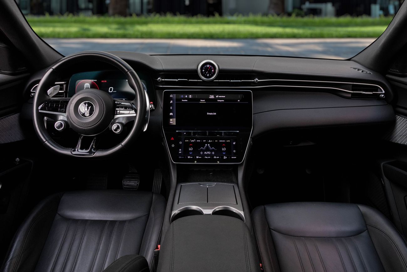 Maserati Grecale Grecale GT HYBRID | 4,035 P.M | 0% Downpayment | GRECALE GT HYBRID | AGENCY WARRANTY!