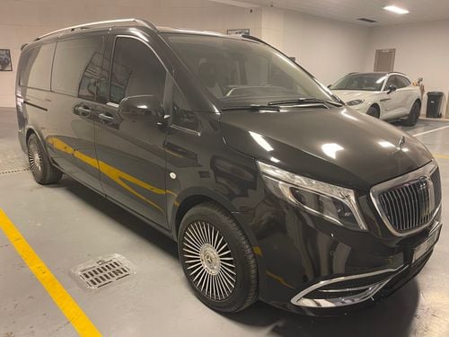 مرسيدس بنز V 250 Maybach