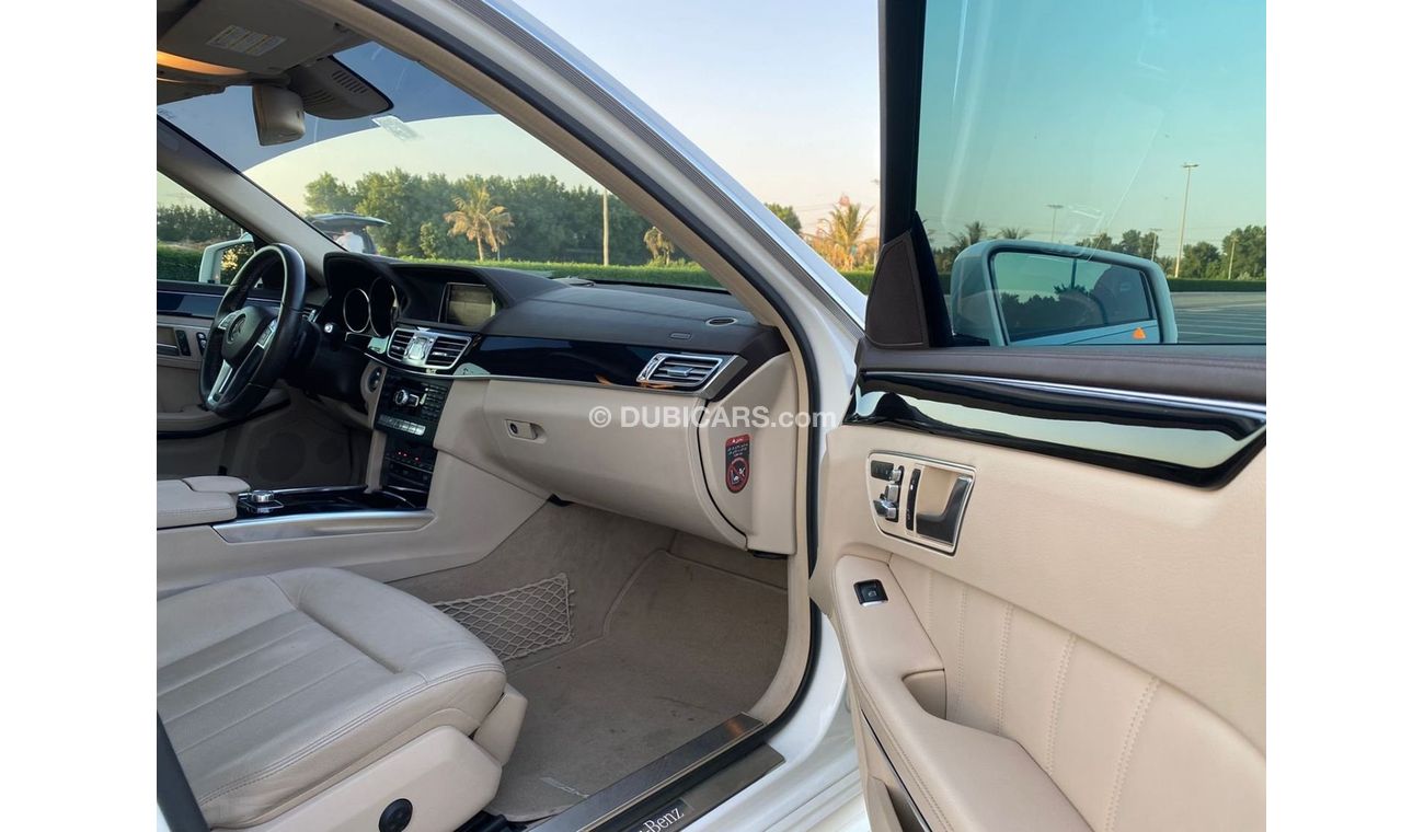 Mercedes-Benz E300 AMG Mercedes E-300 V6 2014 GCC Perfect Condition - Full Service History Available - Full Option