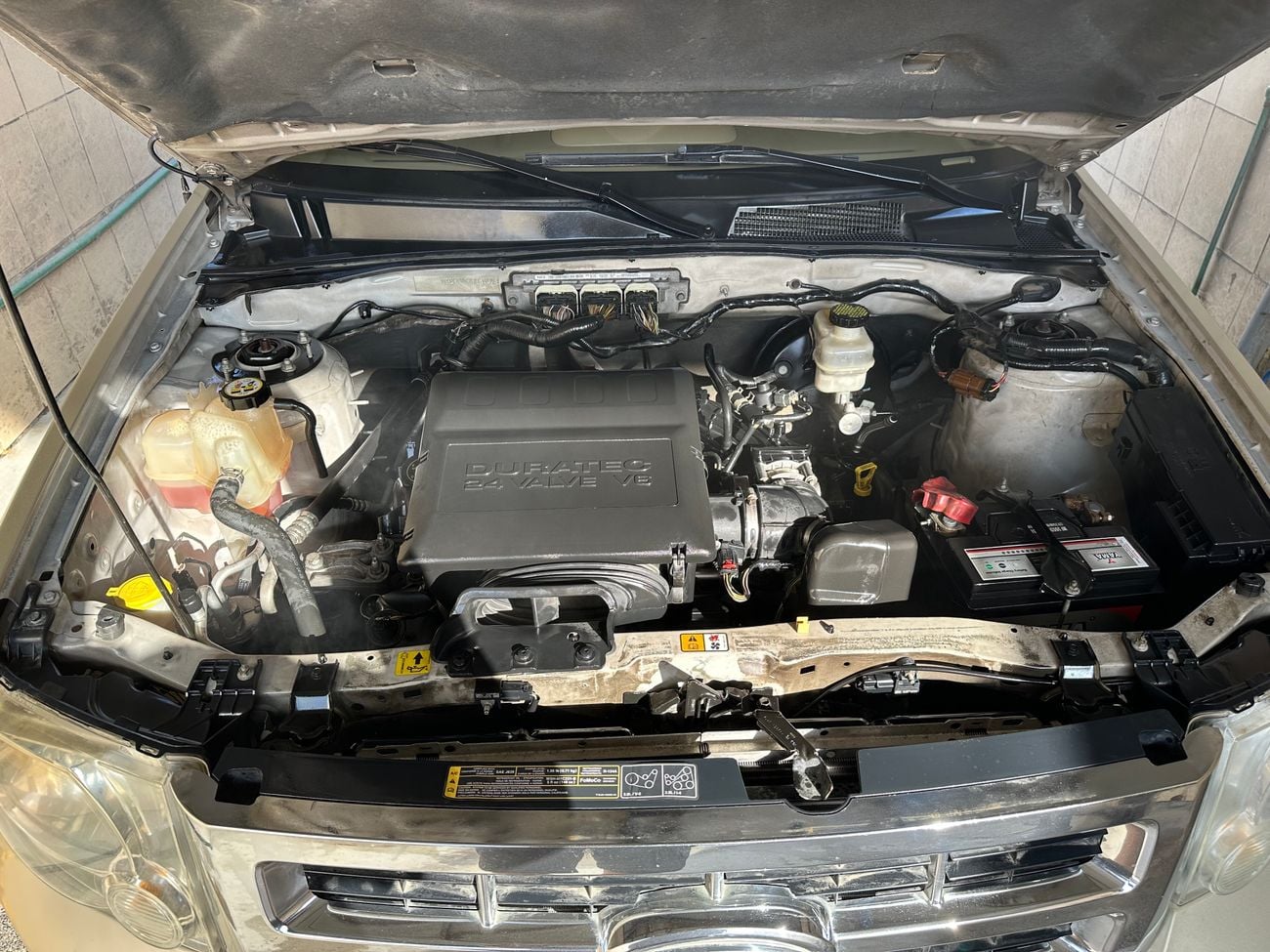 فورد إيسكاب XLT 3.0L 24v V6