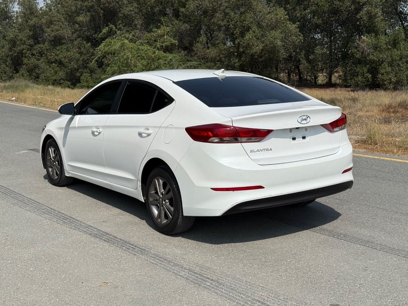 Hyundai Elantra GL 2.0L