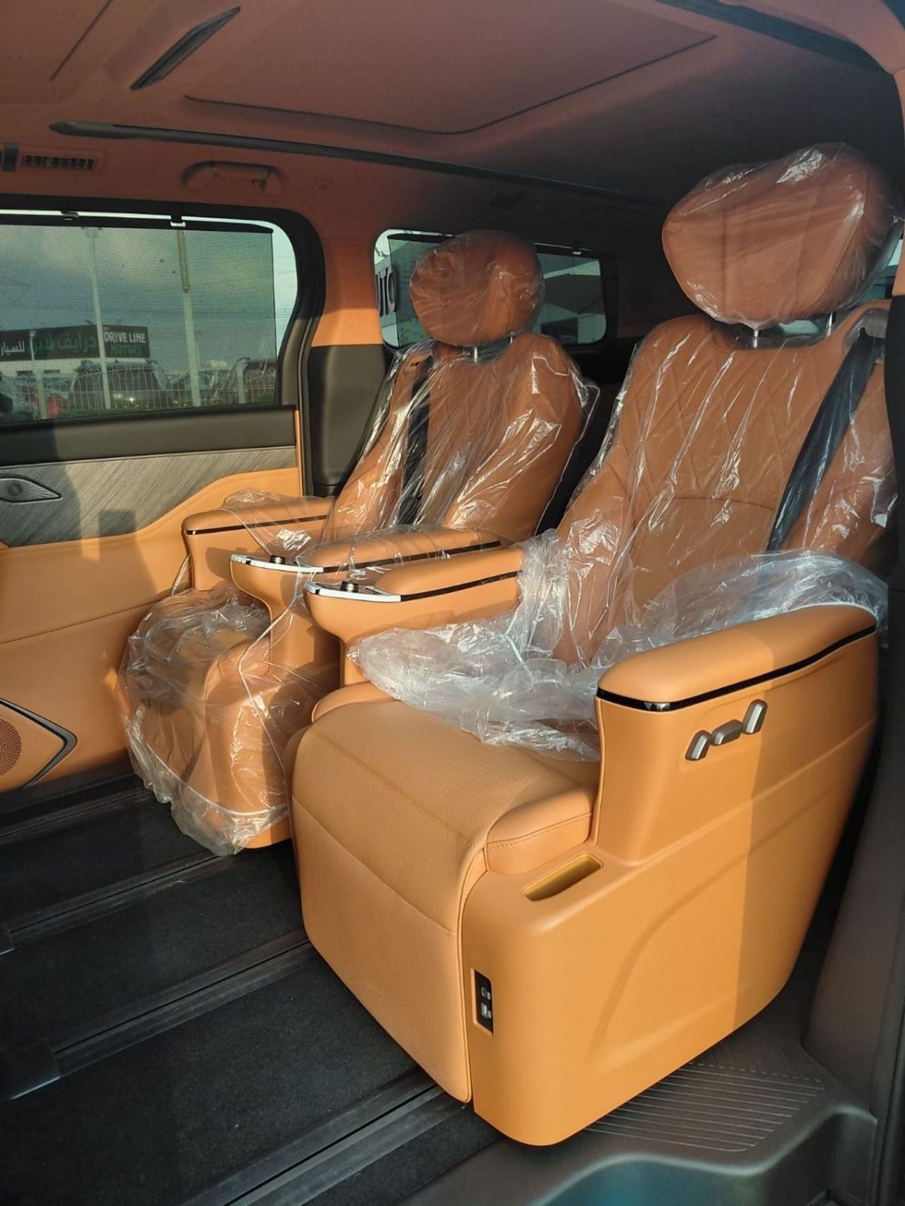 GWM - WEY Gaoshan STD GAOSHAN 2025 ALL WHEEL DRIVE MPV