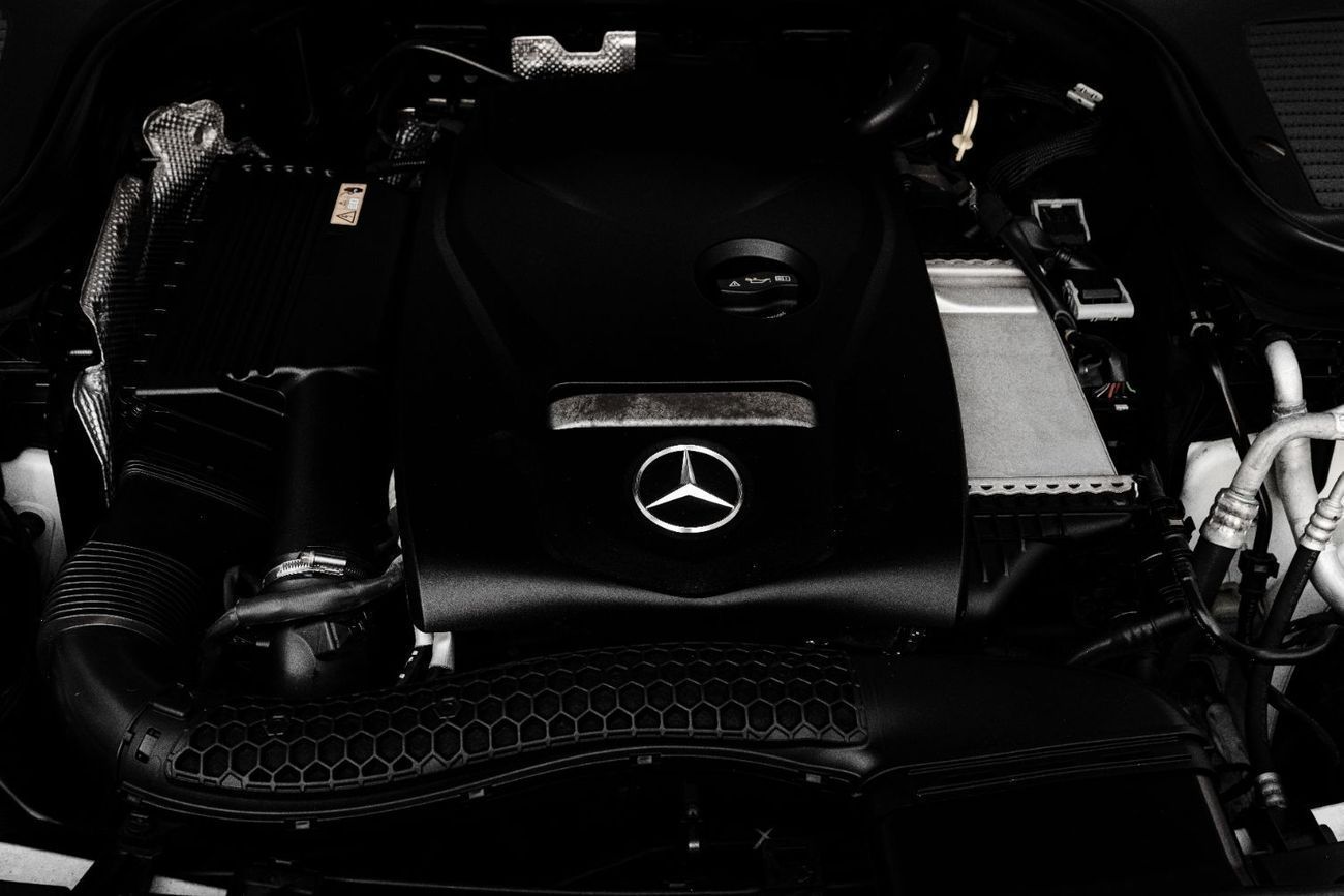 Mercedes-Benz GLC 250 1,858 P.M  | 0% Downpayment | AMG | 4Matic | Dual Sunroof!