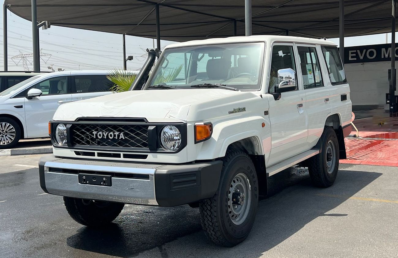 Toyota Land Cruiser LX 4WD GCC Specification