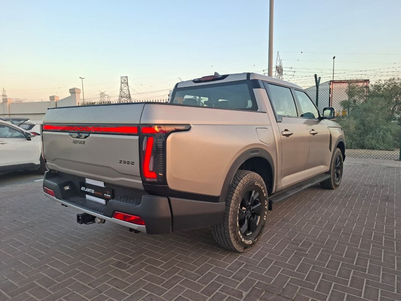 سبروس Z900 SPRUCE Z900 PLUGIN HYBRID 1.5T