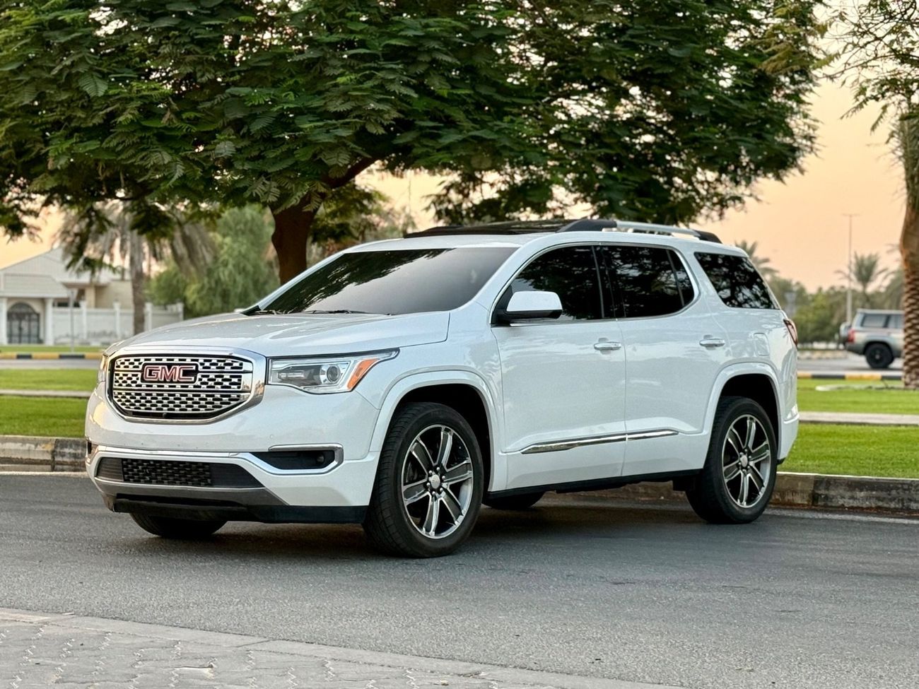 جي أم سي أكاديا SLT 3.6L