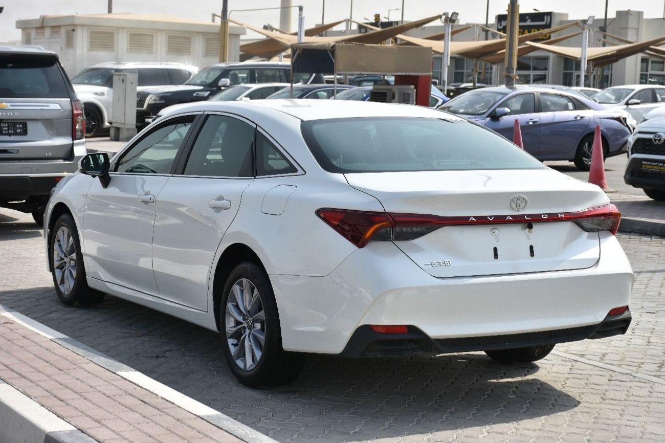 Toyota Avalon Zero KM