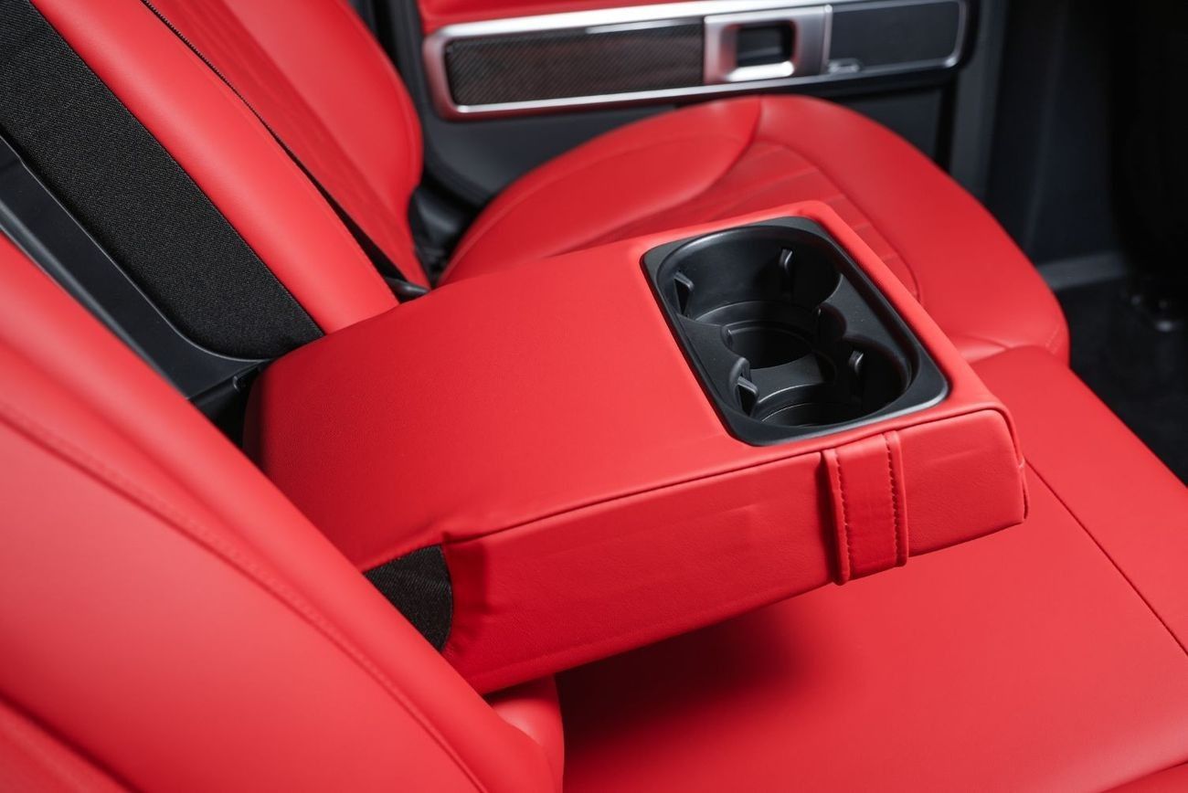 Mercedes-Benz G 63 AMG (GCC) Double Night Package / Full Carbon Fiber / + 10% For local Registration