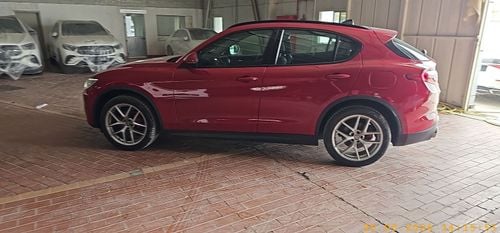 Alfa Romeo Stelvio SUPER 2.0