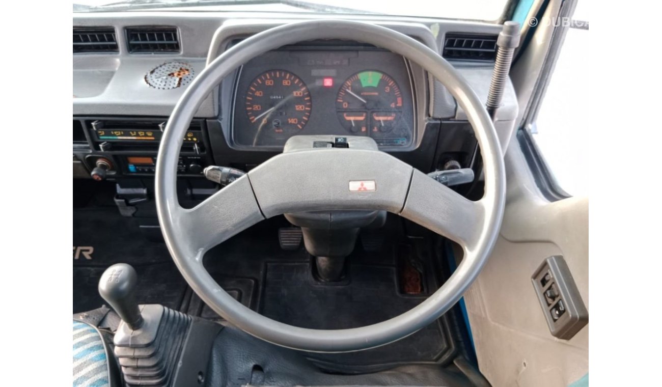ميتسوبيشي فوسو كانتير MITSUBISHI CANTER TRUCK RIGHT HAND DRIVE(PM80901)
