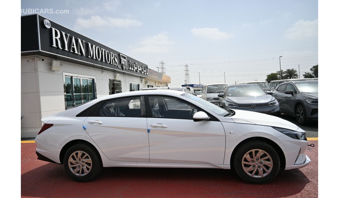 Hyundai Elantra Hyundai Elantra 1.6L Petrol, Sedan, FWD, 4 Doors, Color White Model 2022
