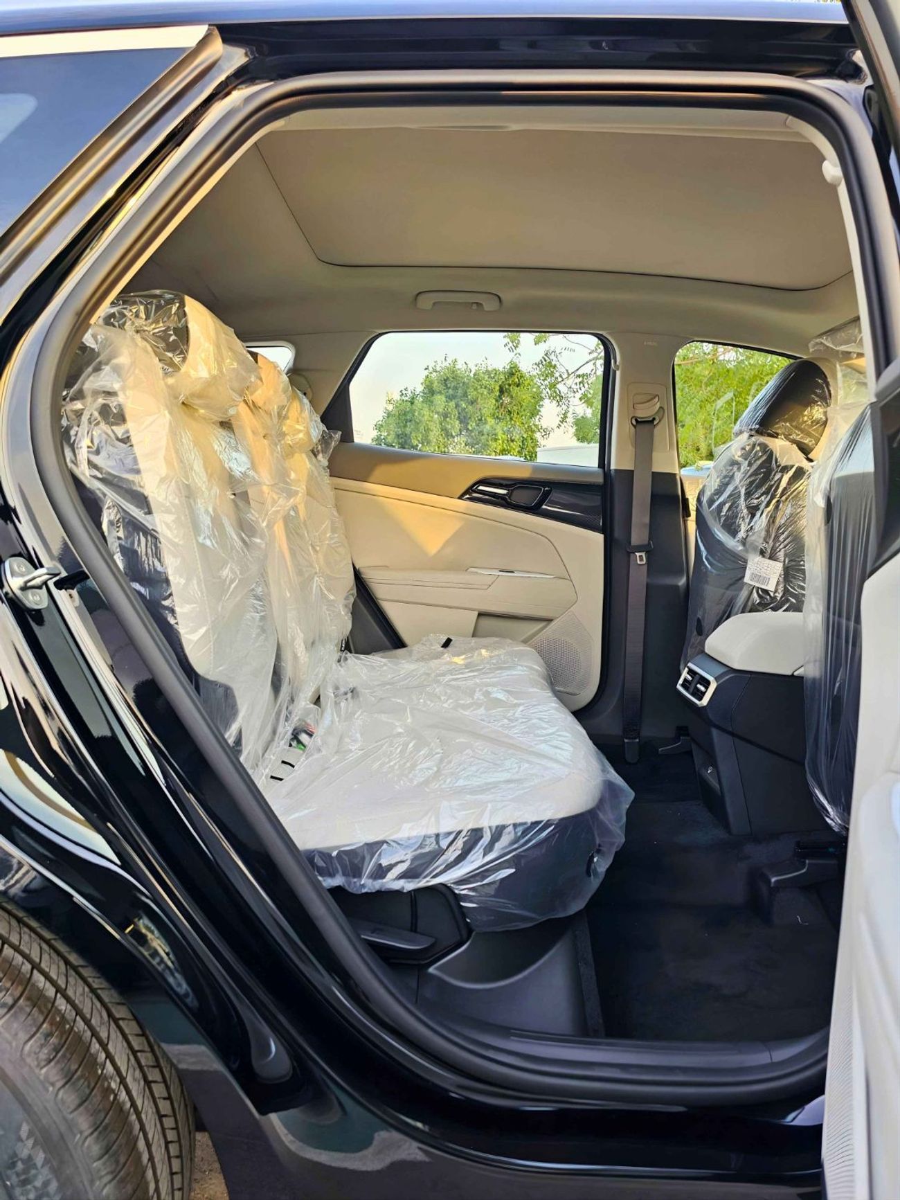 Kia Sportage PREMIUM SMART VERSION / 1.5L V4 PETROL / 360 CAMERA / PANORAMIC ROOF (CODE # KSRP)