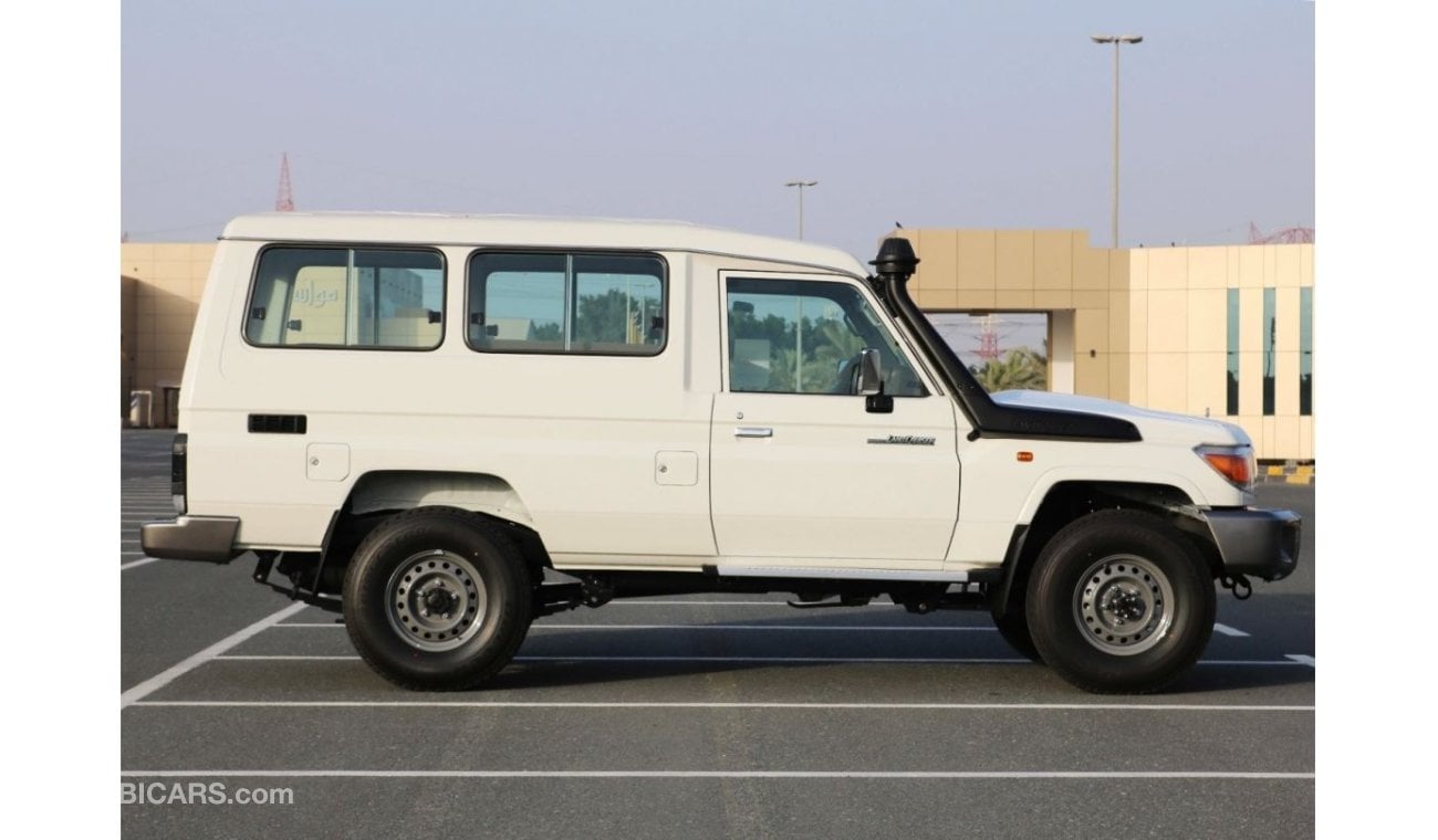 Toyota Land Cruiser Hard Top 2022 | LC78 T/DSL-E 78 SERIES 4.5L V8 WITH SNORKEL EXPORT ONLY