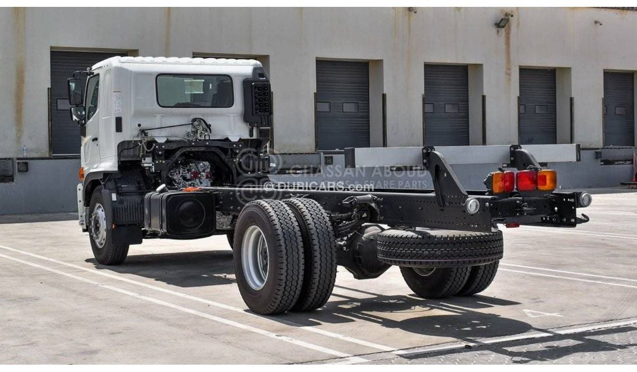 Hino 500 GH 13.4 TON PAYLOAD (1927 CHASSIS) 4×2 MY 2023(EXPORT ONLY)