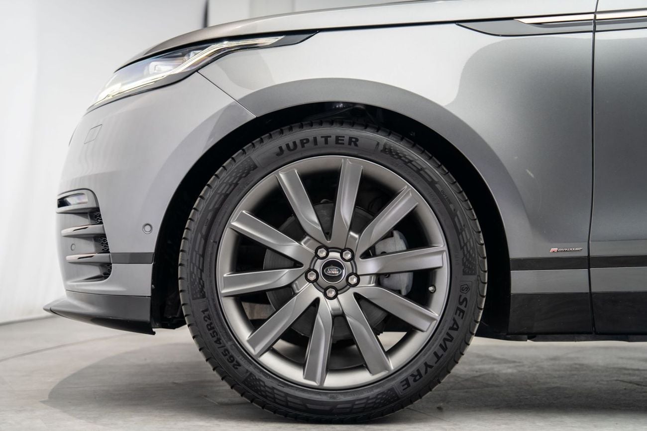 Land Rover Range Rover Velar R-DYNAMIC SE