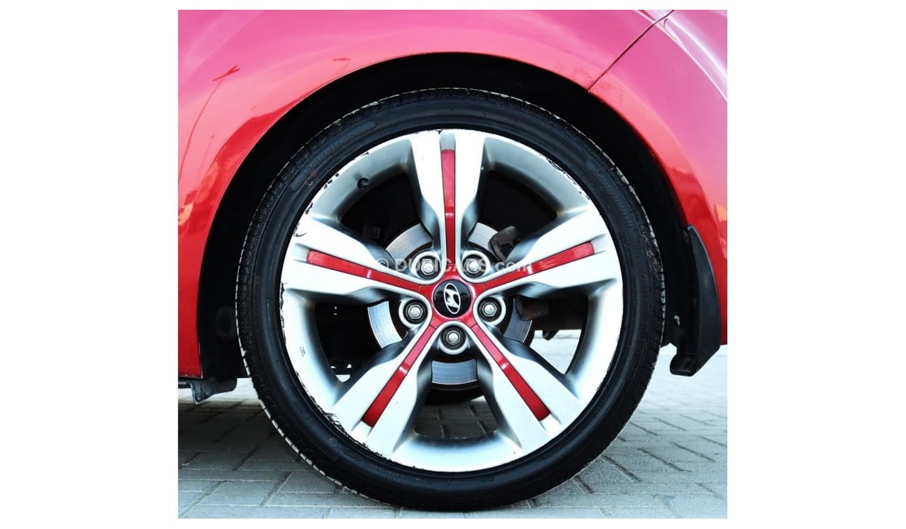Hyundai Veloster Sport Hyundai Veloster 2013 GCC full option in excellent condition