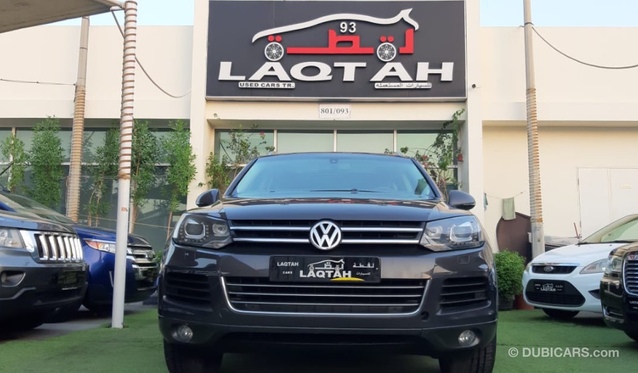 Volkswagen Touareg Gulf - panorama - leather - camera - screen - alloy wheels - sensors - electric chair - back wing -