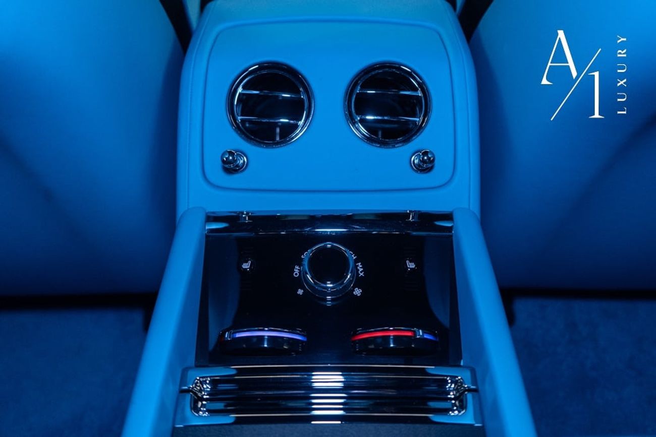 Rolls Royce Spectre STANDARD Coupe 2024 Rolls Royce Spectre, 2029 Rolls Royce Warranty + Service Pack, Fully Loaded, Low Kms