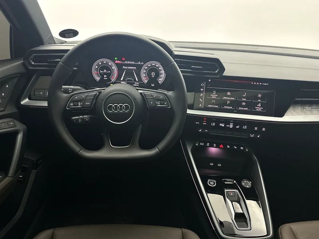 Audi A3 35 TFSI S Line 1.4L Sedan S line 35 TFSI 150hp (Ref# 042965)