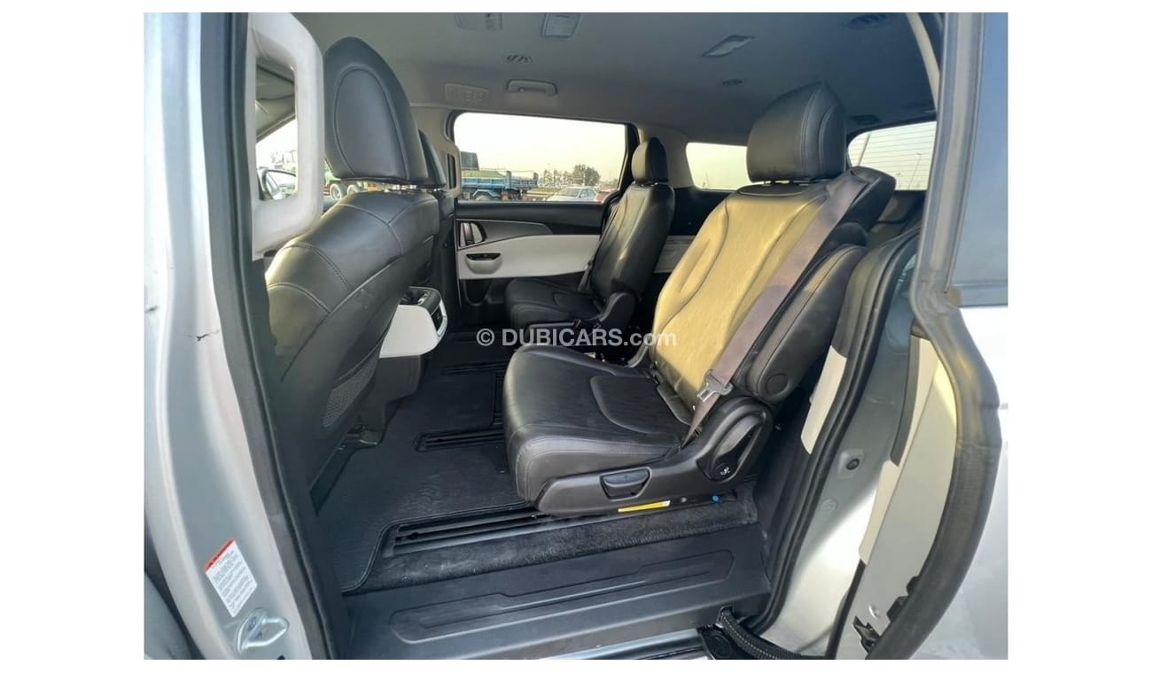 Kia Carnival 2022 Kia Carnival LX.S Family Van 3.5L V6 MidOption+ 7 seater