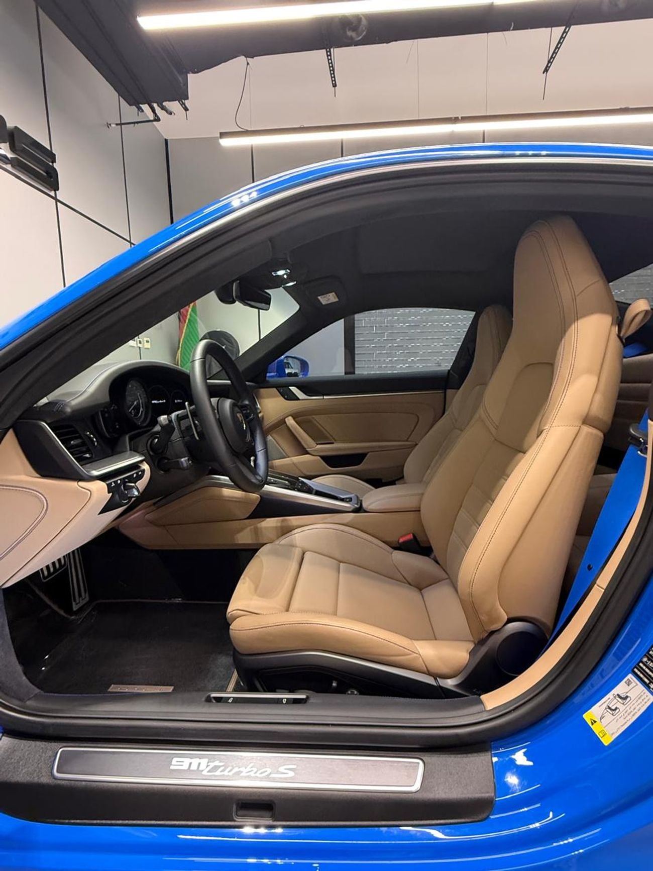 Porsche 911 TURBO S | GCC Specs | under warranty | Special Order | Fully Loaded