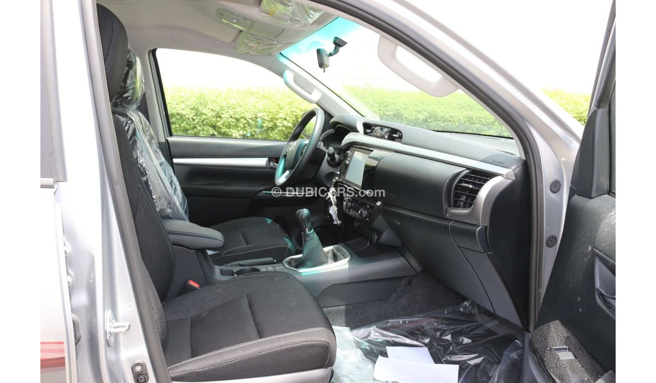 Toyota Hilux TOYOTA HILUX 2.7 BRAND NEW 2023 PETROL , MANUAL GEAR