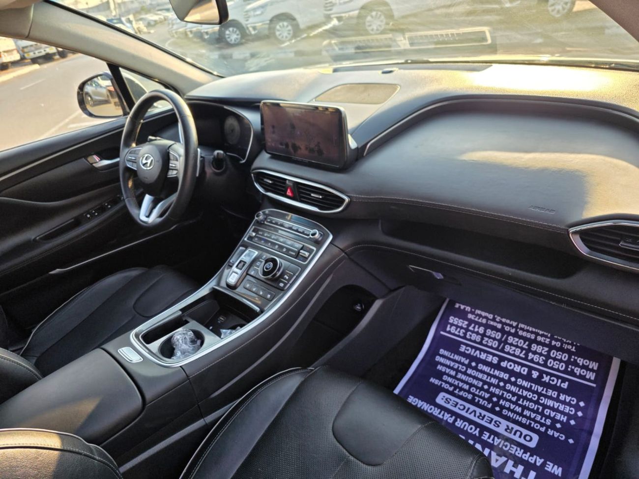 Hyundai Santa Fe limited 2.4T Panoramic Roof , 360 camera and Auto parking sensors