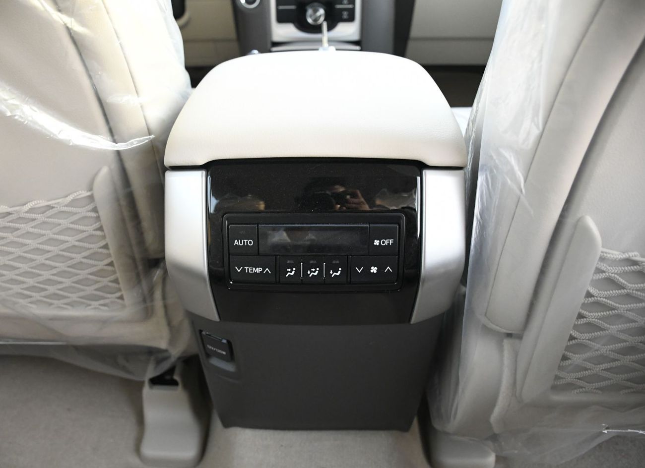 Toyota Prado VX 4.0L V6 full option (Ready Stock)