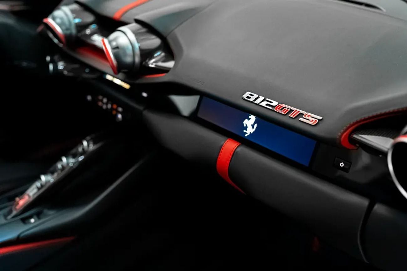 فيراري 812 GTS FERRARI 812 GTS | VERY LOW MILEAGE | | FULL CARBON INT | SUSPENSION LIFTER | PASSENGER DISPLAY