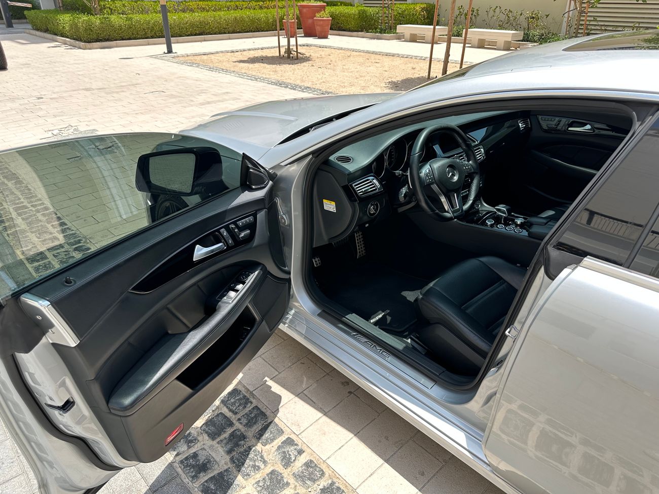 مرسيدس بنز CLS 63 AMG 5.5L